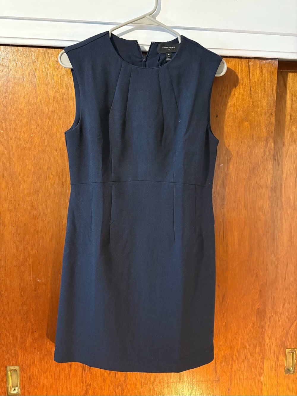 NWOT - Banana Republic Size 6P Petite Navy Blue Fitted Sheath Dress